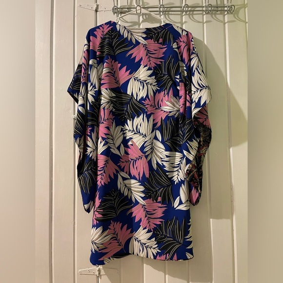 Meghan Los Angeles kimono style dress-small NWT - Picture 4 of 10